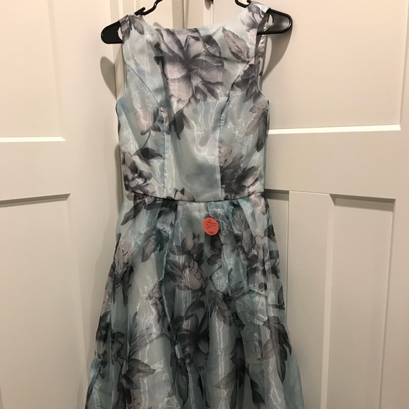 Chi Chi London | Blue Floral Dress - Picture 2 of 8